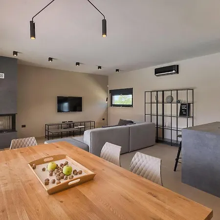 Vikendica Median Pula